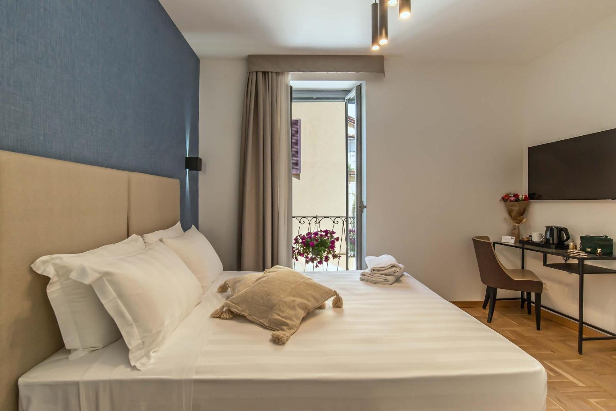 Navona Essence Hotel 3*