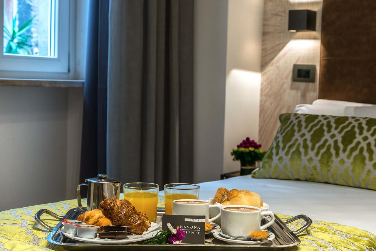 Navona Essence Hotell