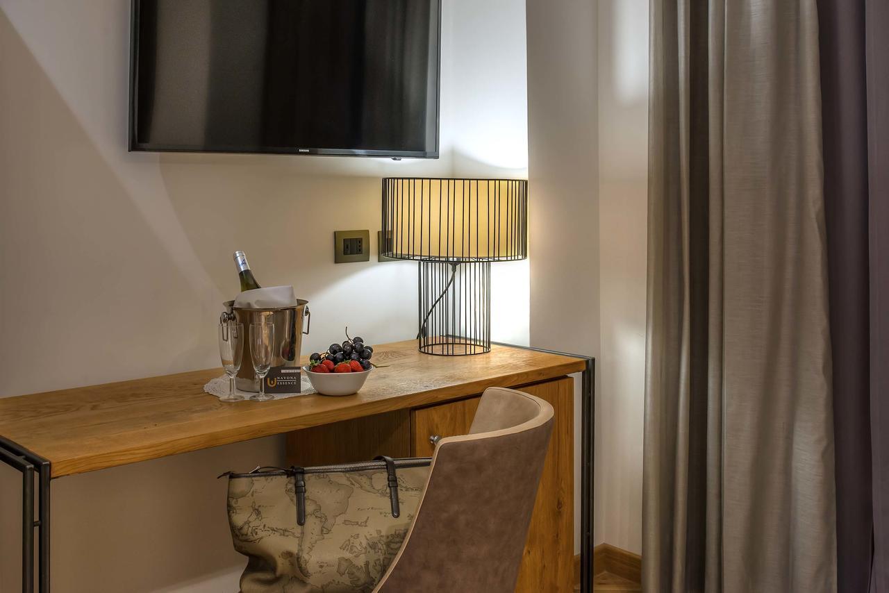 Navona Essence Hotell