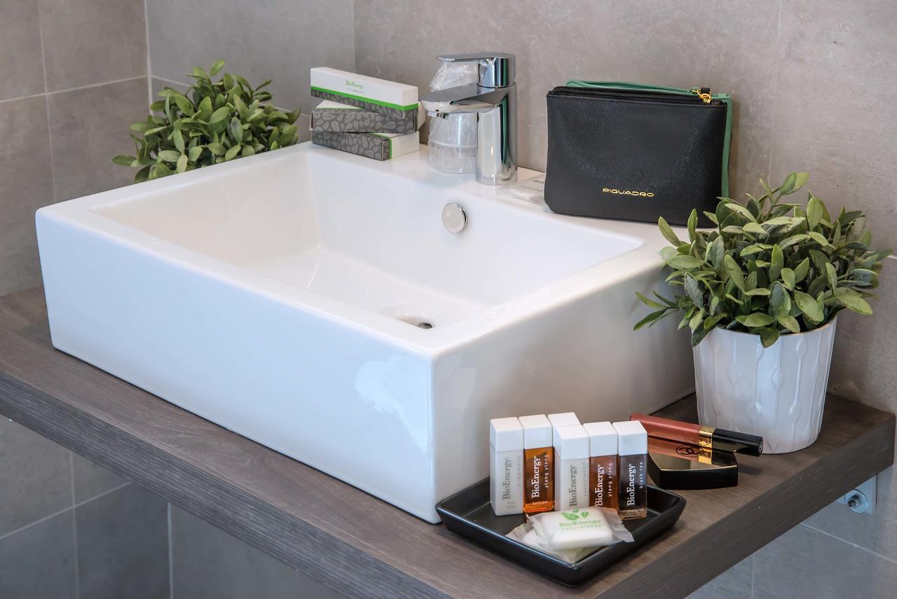 Navona Essence Hotell