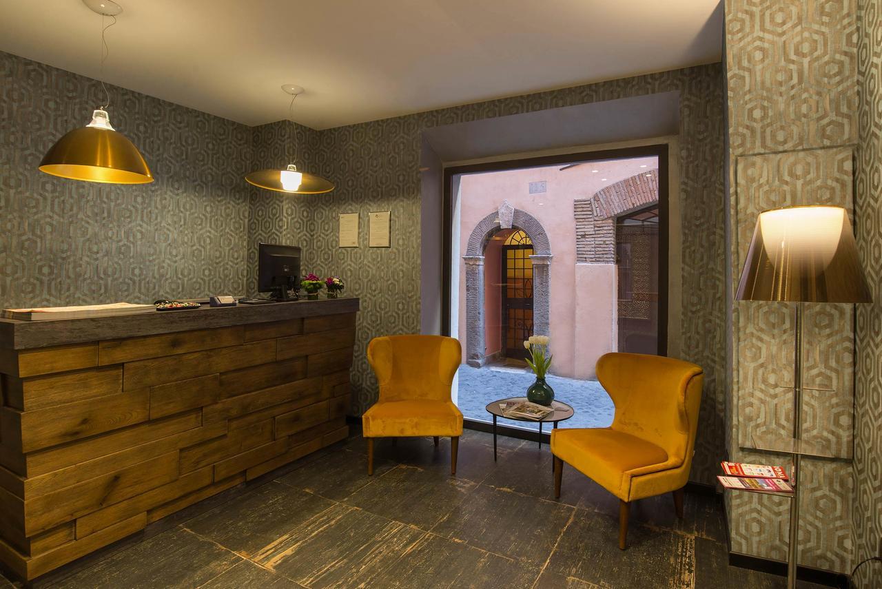 Navona Essence 3* Rom